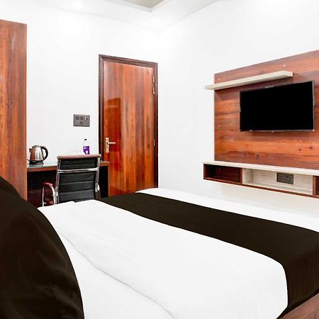 Super Hotel O Global 뉴델리 외부 사진