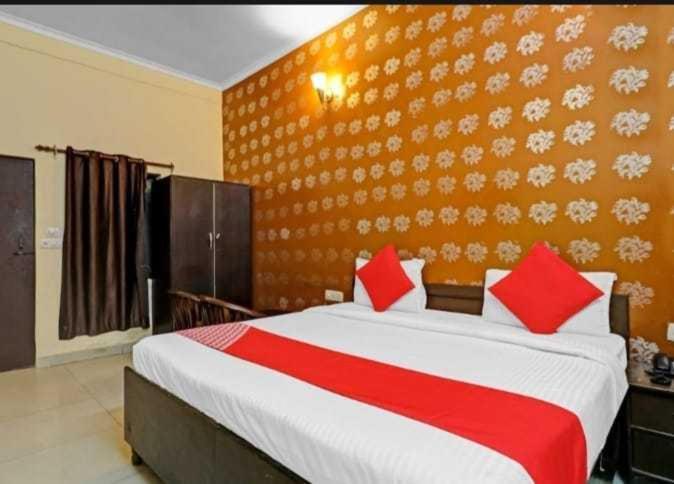Super Hotel O Global 뉴델리 외부 사진