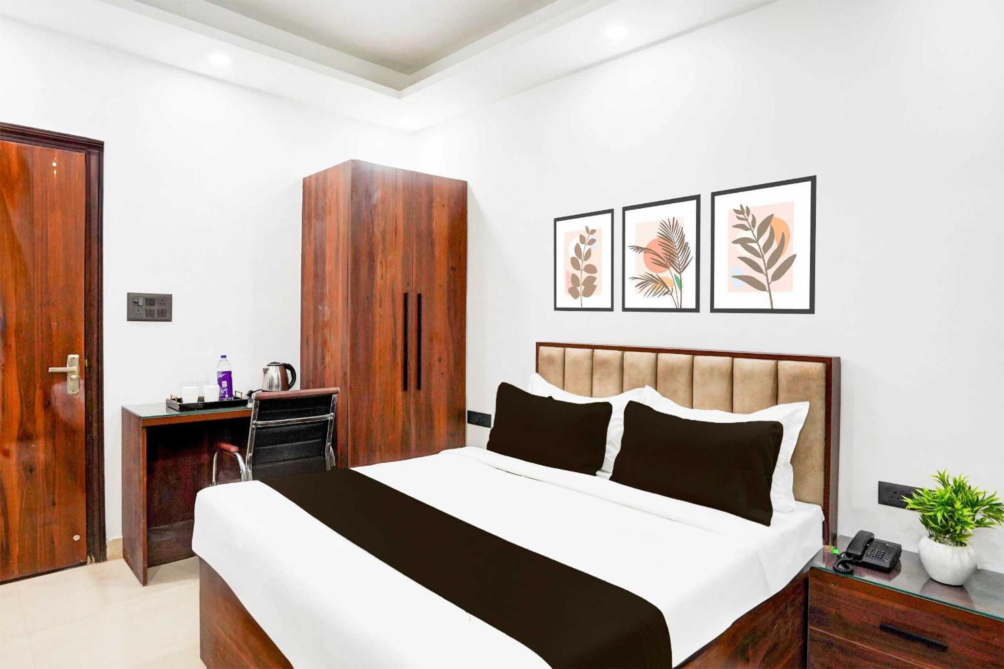 Super Hotel O Global 뉴델리 외부 사진