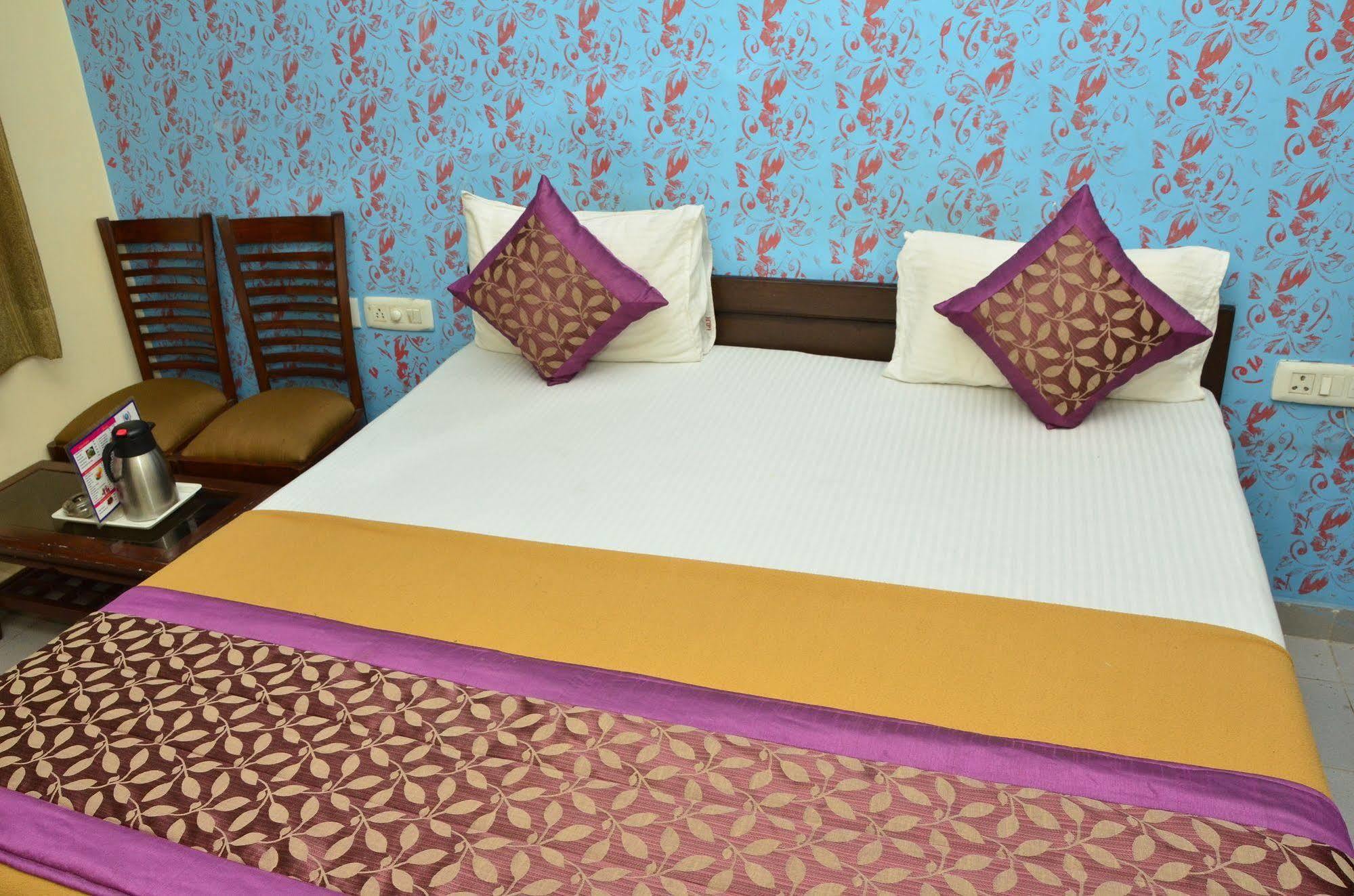 Super Hotel O Global 뉴델리 외부 사진