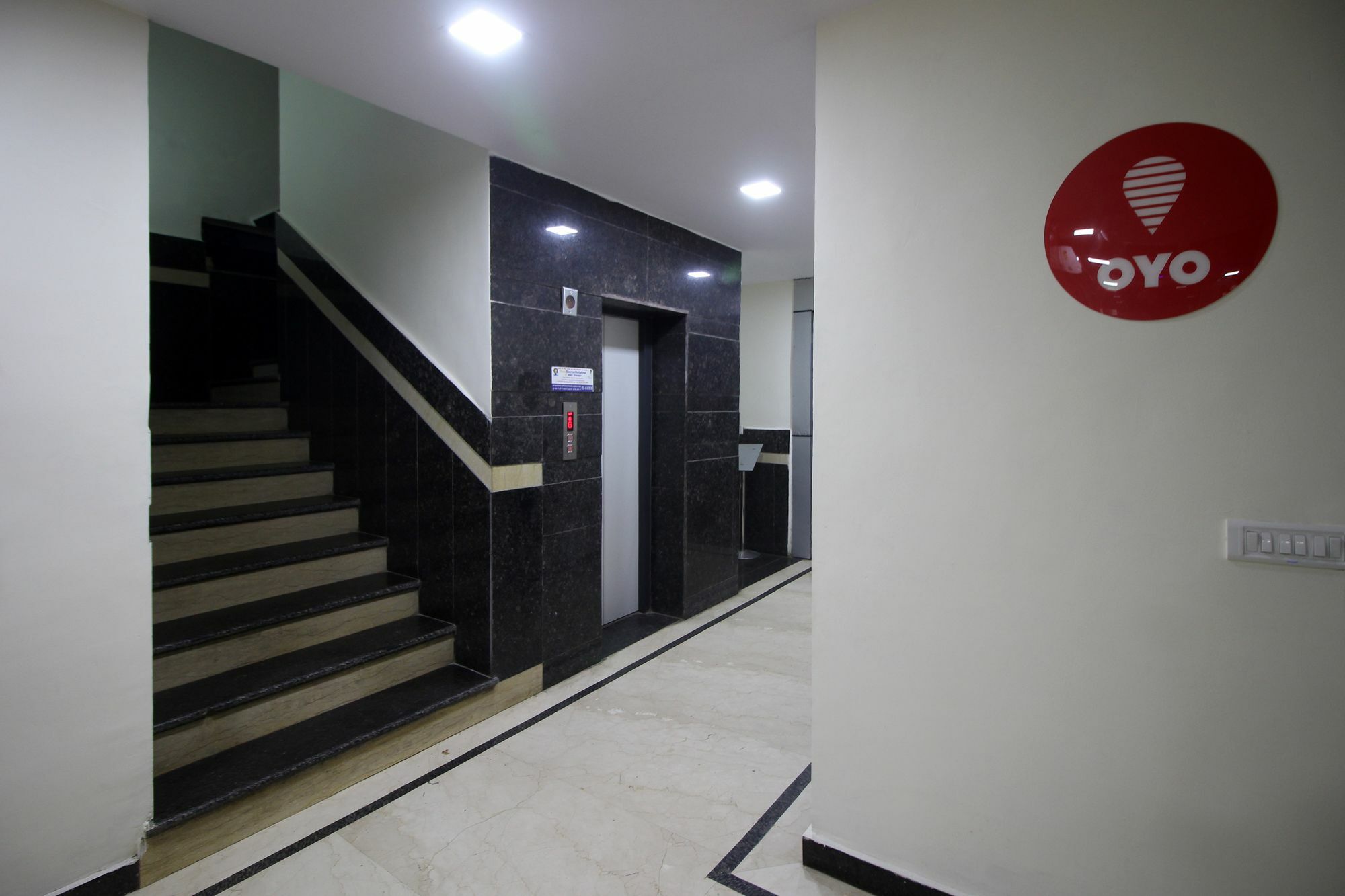 Super Hotel O Global 뉴델리 외부 사진
